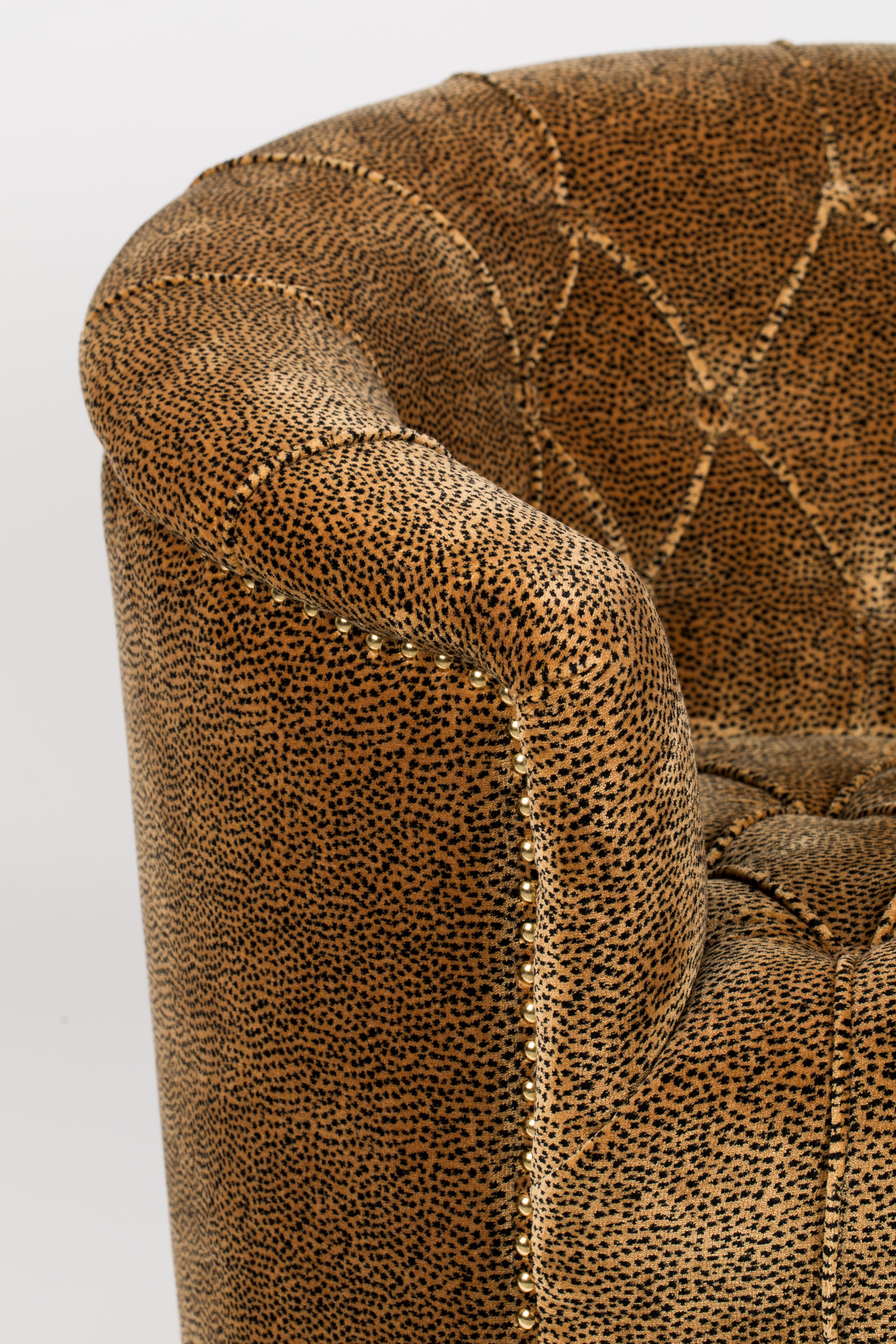 Bold Monkey Too Pretty To Sit On Panther Sofa